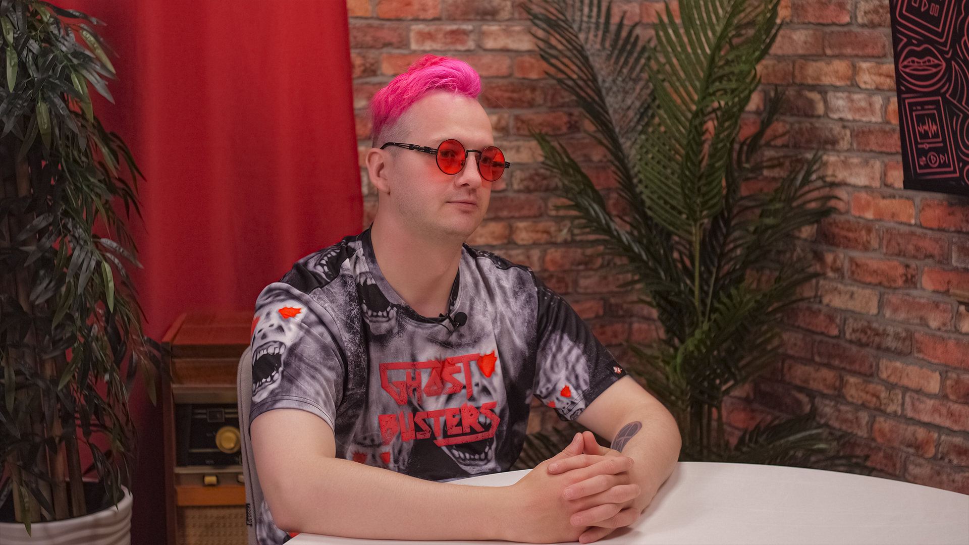Image title
